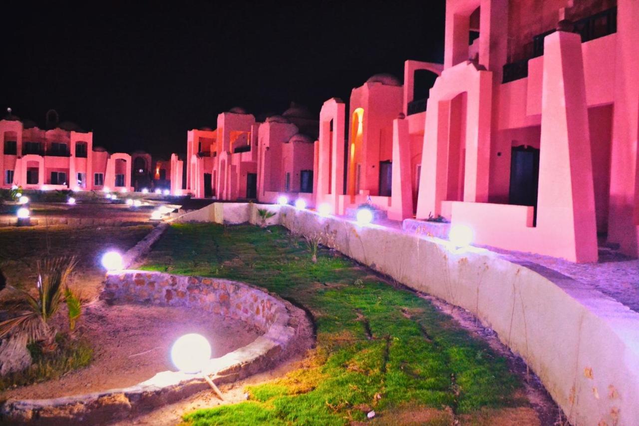 Abū Ghuşūn Hostmark Zabargad Beach Resort מראה חיצוני תמונה