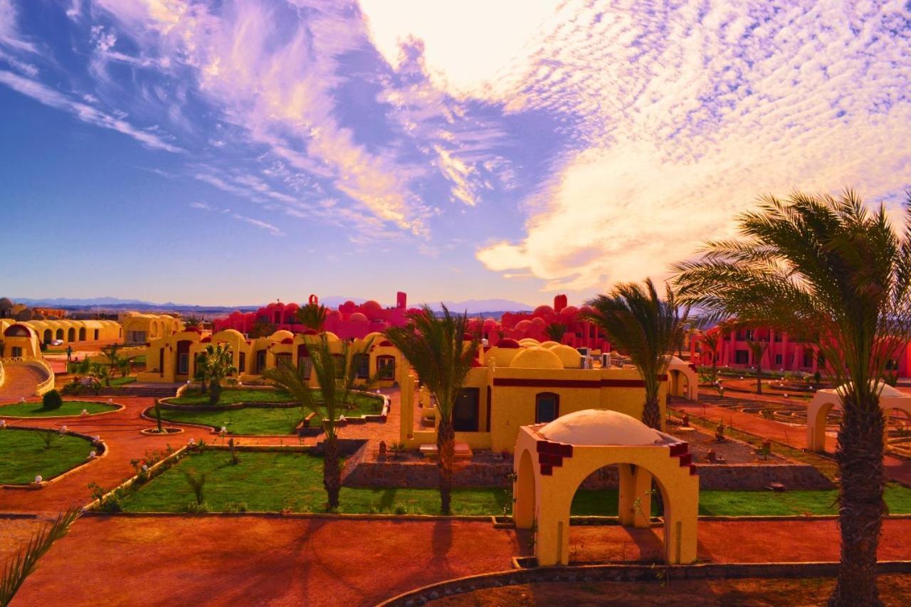 Abū Ghuşūn Hostmark Zabargad Beach Resort מראה חיצוני תמונה