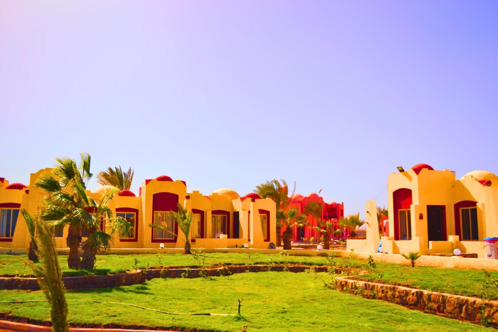 Abū Ghuşūn Hostmark Zabargad Beach Resort מראה חיצוני תמונה