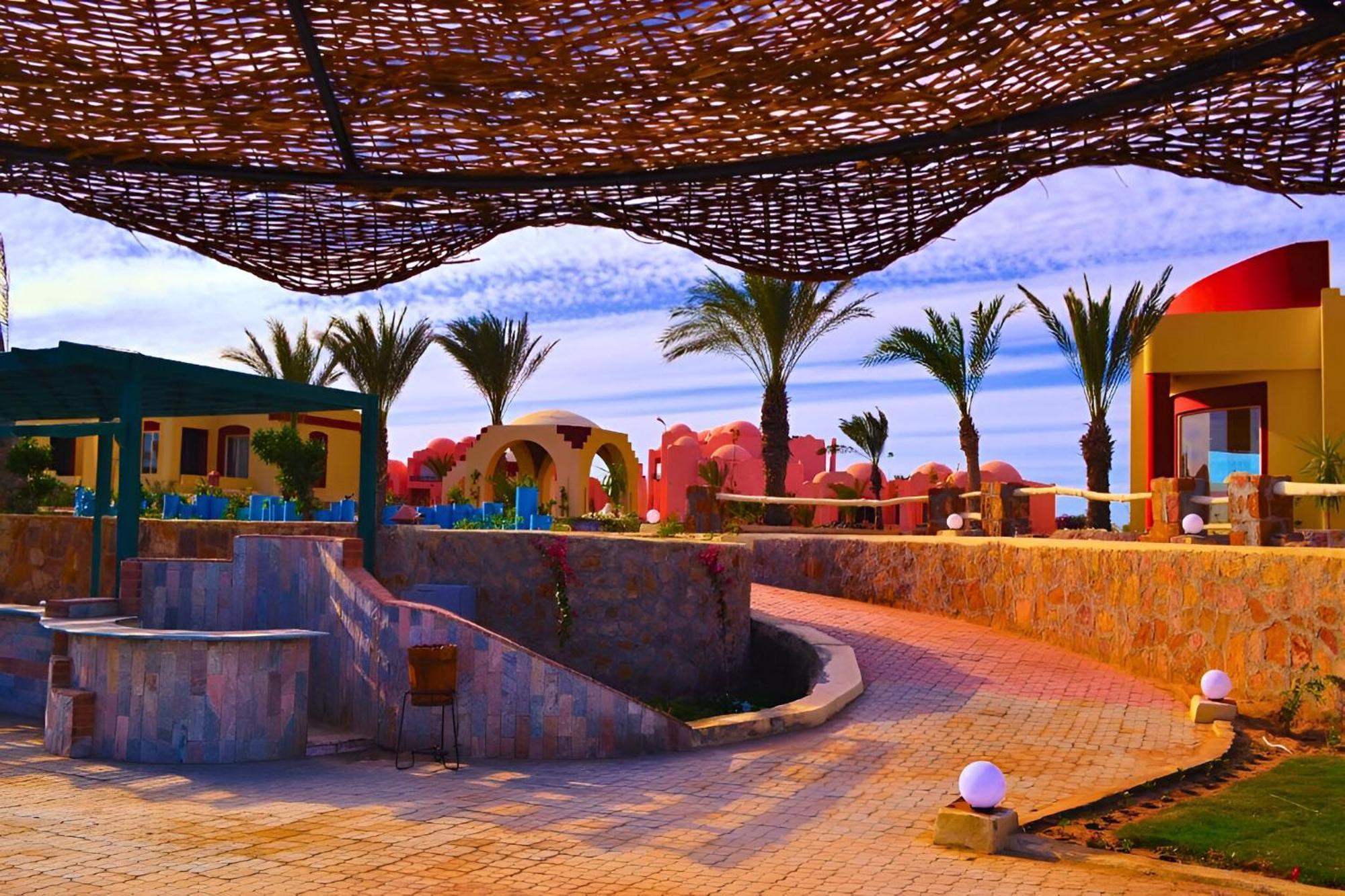 Abū Ghuşūn Hostmark Zabargad Beach Resort מראה חיצוני תמונה
