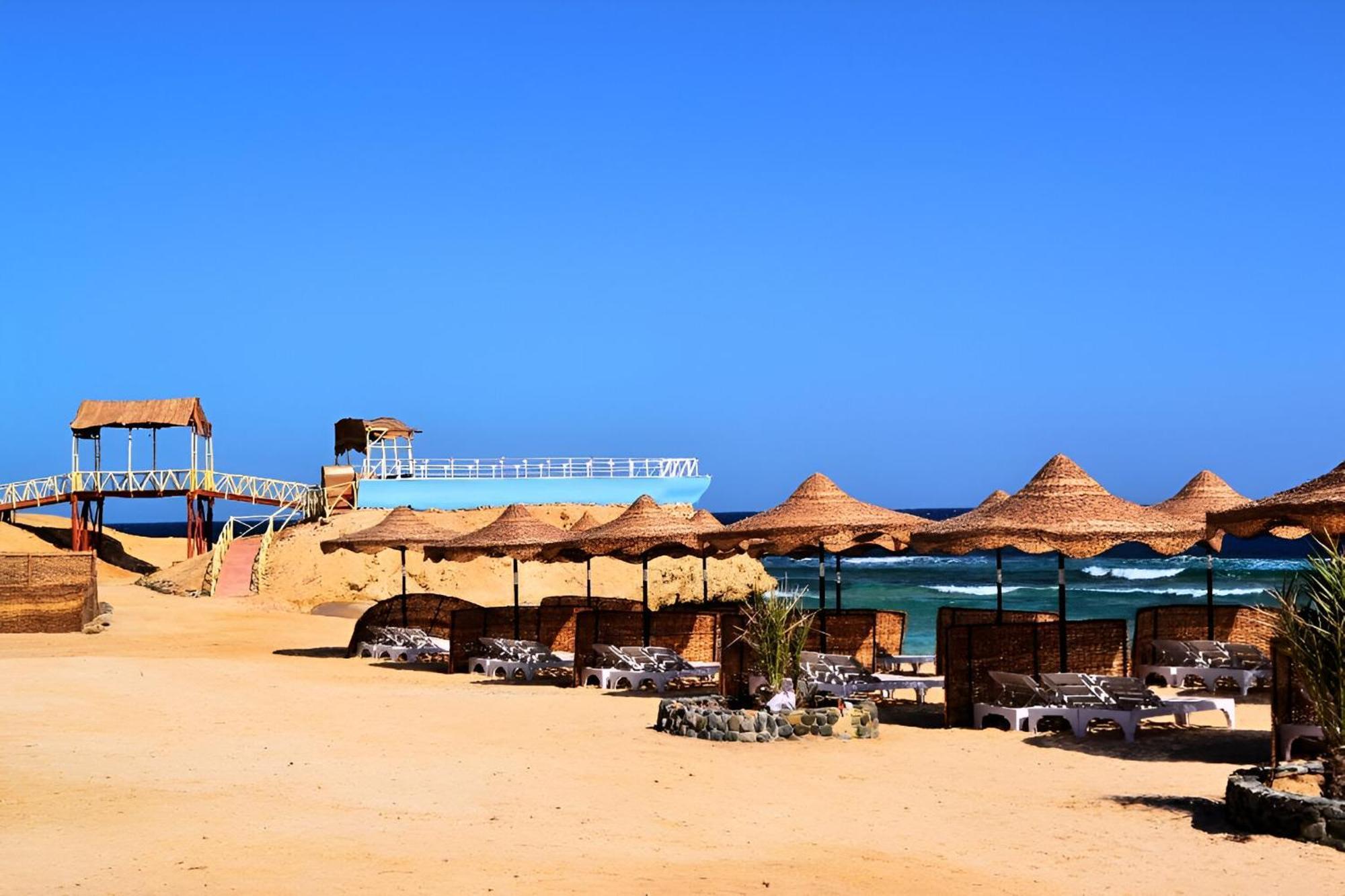 Abū Ghuşūn Hostmark Zabargad Beach Resort מראה חיצוני תמונה